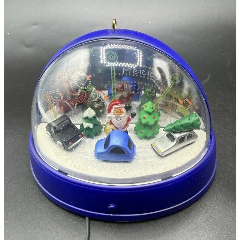 Hallmark HOLIDAY PARK Christmas Tree Ornament Light & Sound No Box! EUC -Lo24